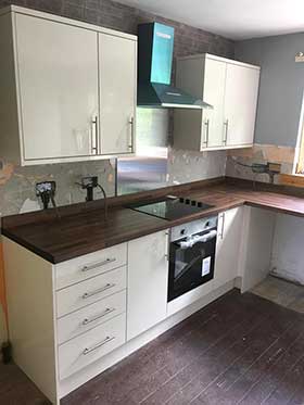 Kitchen fitting in the Borders